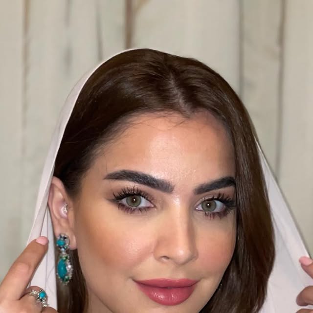 Marmar R. Al Hilali · @themarmar